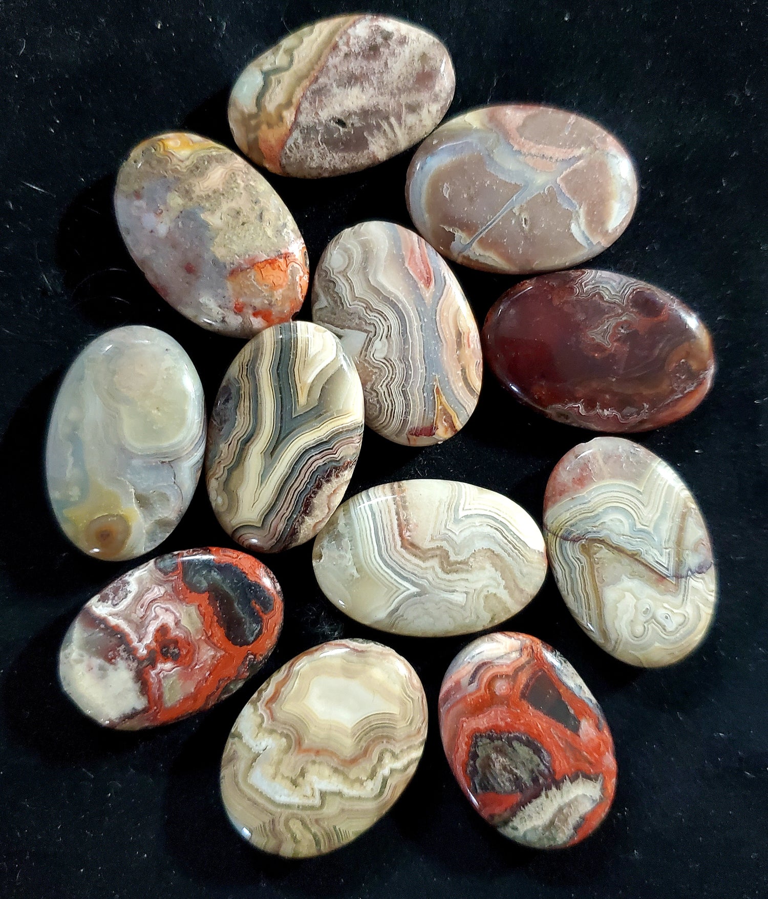 Cabochons