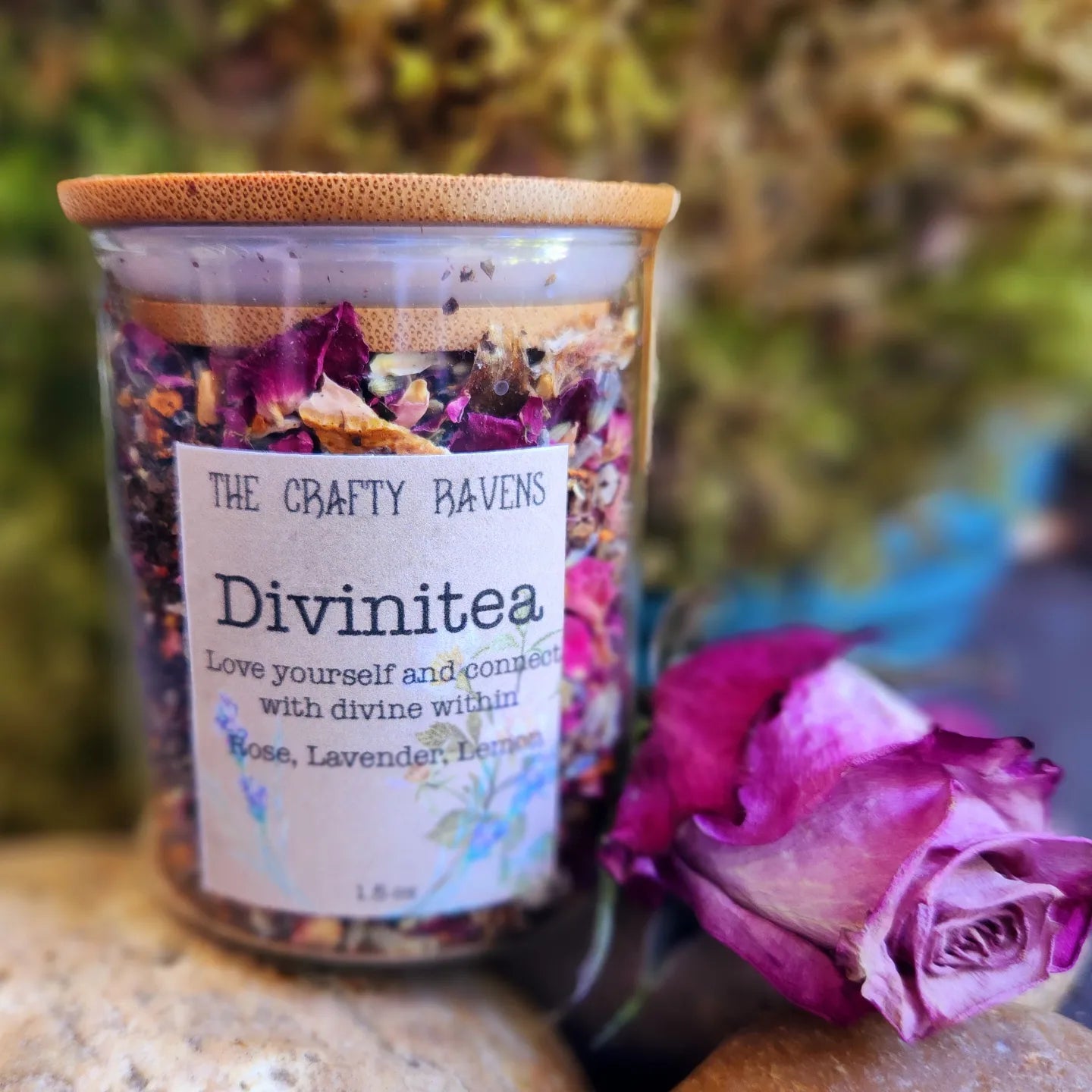 Divinitea