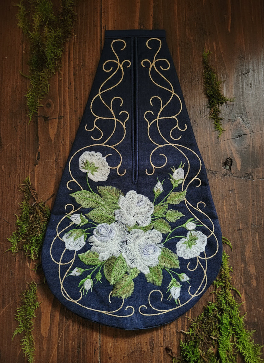 18th Century Pocket - French Roses