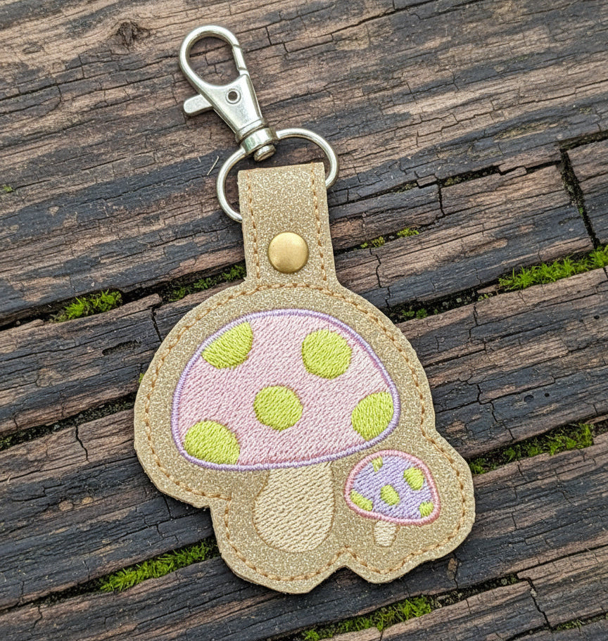Keychain -Mushroom