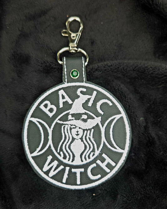 Keychain - Basic Witch