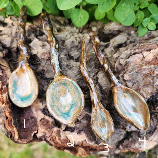 Ceramic spoons - Leaves
