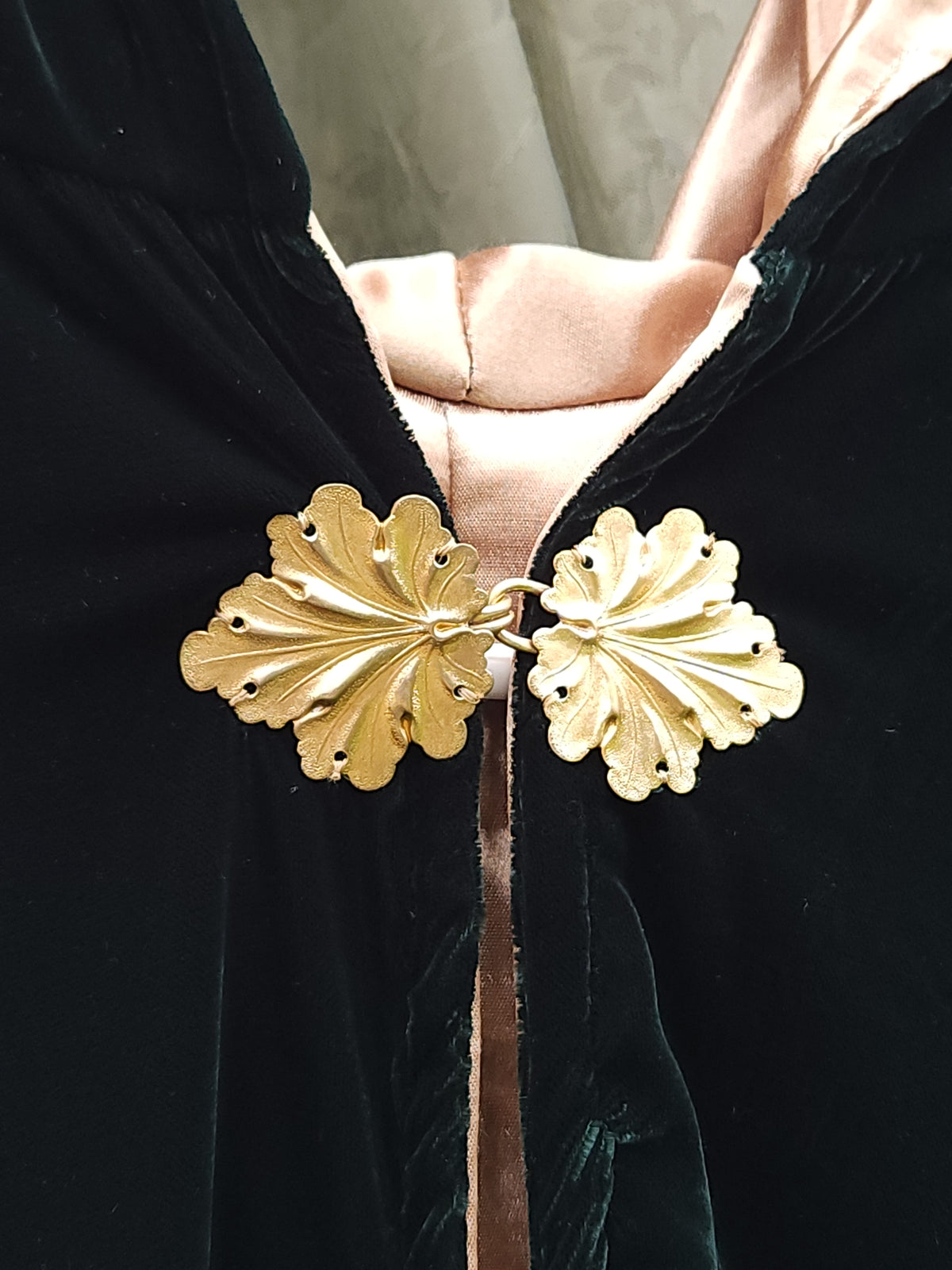 Velvet Cloak with Satin Lining Full Length (Ankles)
